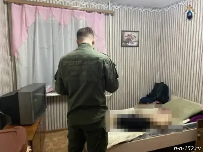 In the city of Vyksa, a man accused of causing his father's death appeared in court.