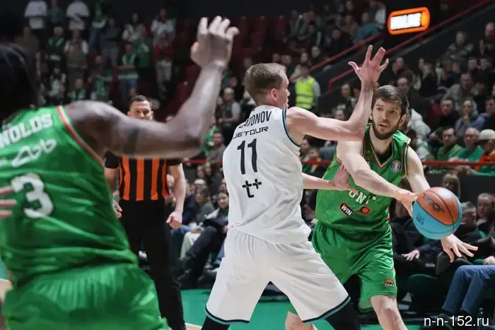 The basketball players of "Pari NN" finished the season with a heavy defeat in Kazan.