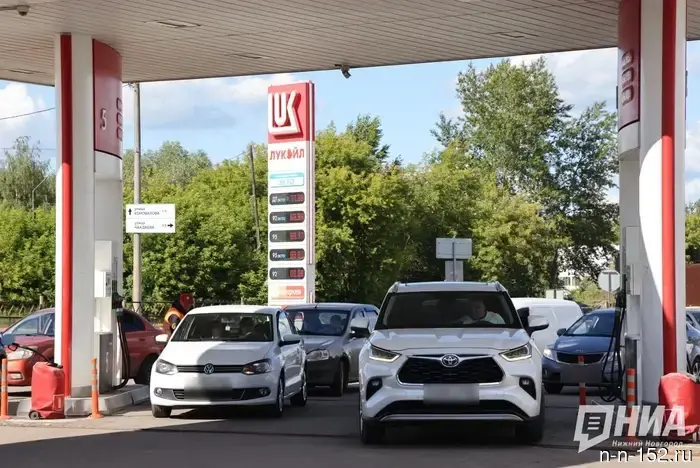 В Нижегородской области на автозаправочных станциях «Лукойла» будет внедрена возможность оплаты топлива с помощью QR-кодов.