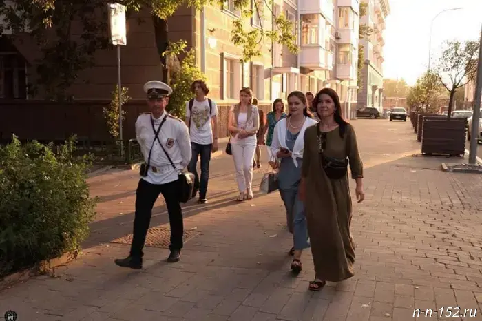 In Nizhny Novgorod, almost 6,000 people attended free tours with city policemen from May to August.