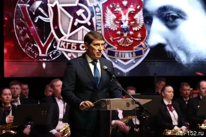 Своих не оставляют: в Нижнем Новгороде отпраздновали 30-летие ветеранского движения ФСБ.