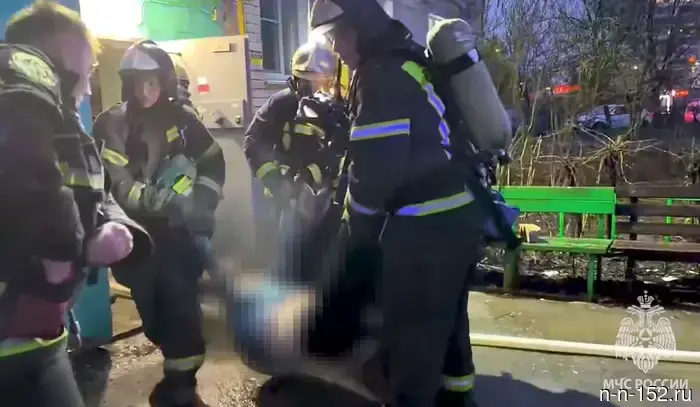 В девятиэтажном здании в Дзержинске во время пожара погибла местная жительница.