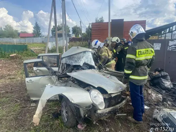 Car totaled: a fatal crash occurred in Pavlovsky District