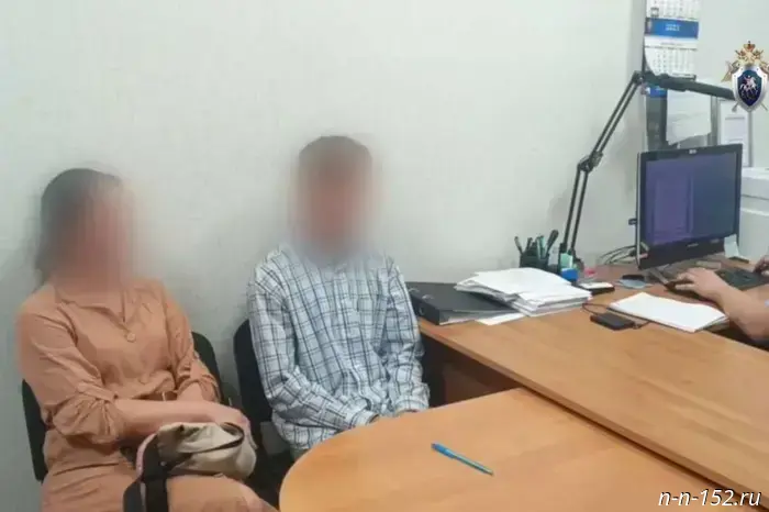 СК задержал подростков, совершивших нападение на мужчину в Дзержинске.