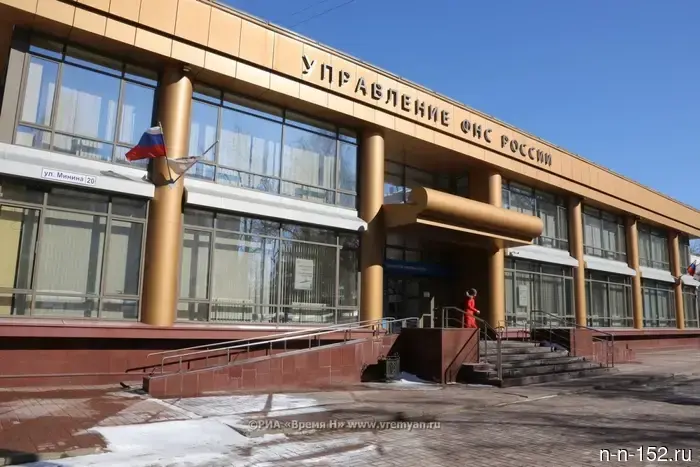 У 32 жителей Нижнего Новгорода арестовали имущество из-за долгов по налогам.