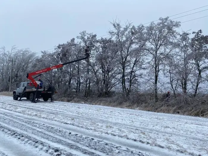 Nizhny Novgorod energy workers are restoring electricity disrupted by bad weather to a small portion of the region’s consumers.