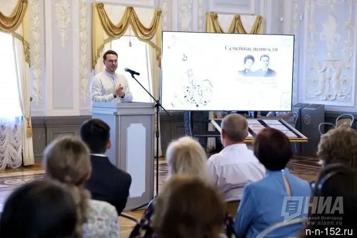 Свыше 100 лет под полом: в Нижнем Новгороде обнаружили клад купцов.