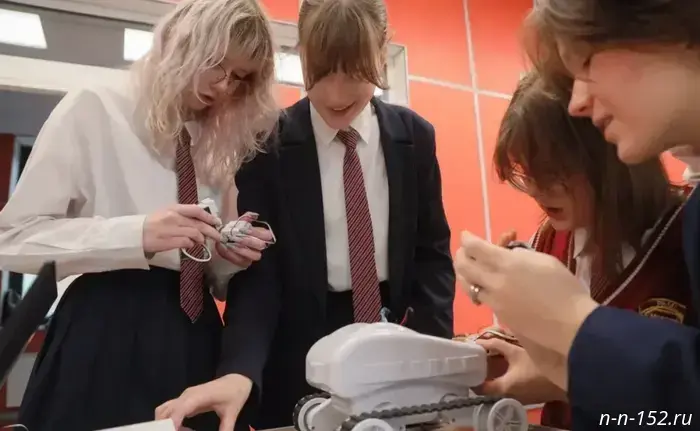 Vorobyov spoke about pre-professional classes in Moscow Region schools.