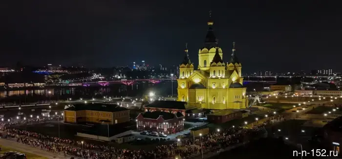 On the holiday of the Resurrection of Christ, Metropolitan George led the services at the Alexander Nevsky Cathedral in Nizhny Novgorod.