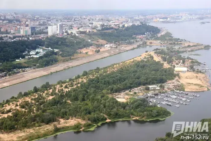 A construction permit has been issued for the "Leto" sports club on the Rowing Canal.