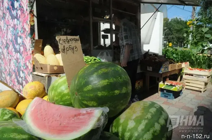 Nutritionist Daria Rusakova explained how to properly eat watermelon.