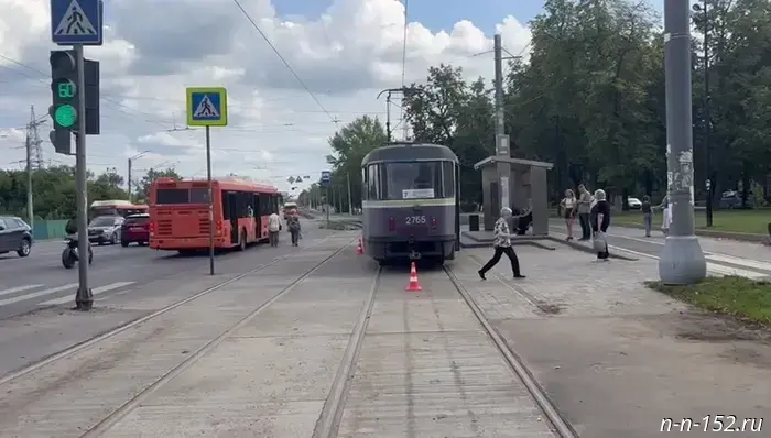 A pedestrian was struck by a tram in Nizhny Novgorod.