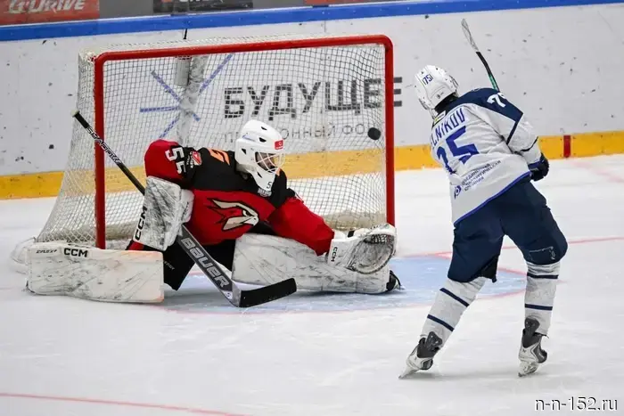 "Чайка" сравняла счет в серии, победив "Омских Ястребов" в буллитах.