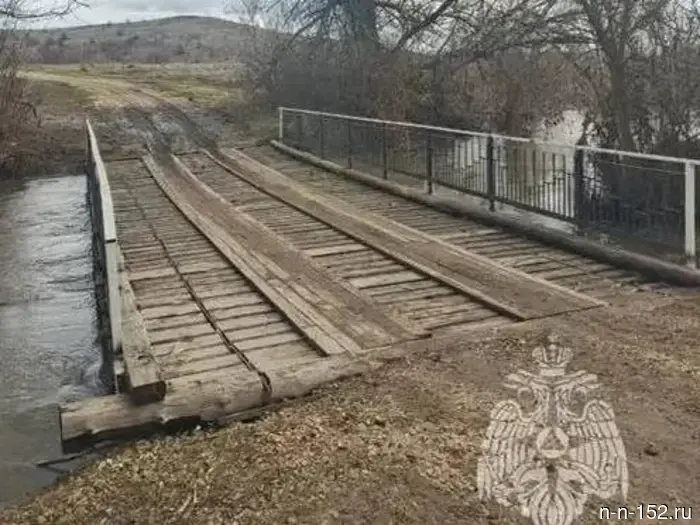 В Нижегородской области 15 приусадебных участков и мост освободились от воды.