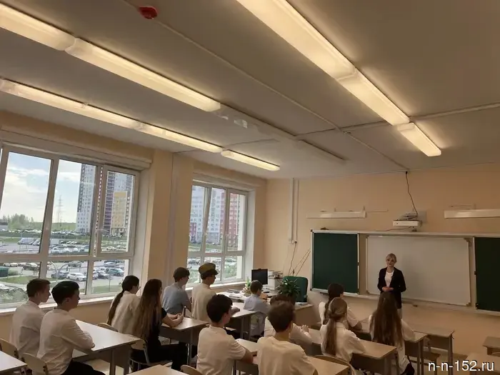 Songs about the Great Victory are played in Nizhny Novgorod schools instead of the usual bells in May.