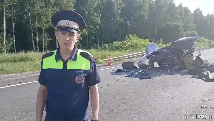 An 18-year-old girl died in a traffic accident with a truck on the M-7 in the Vorotynsky district.