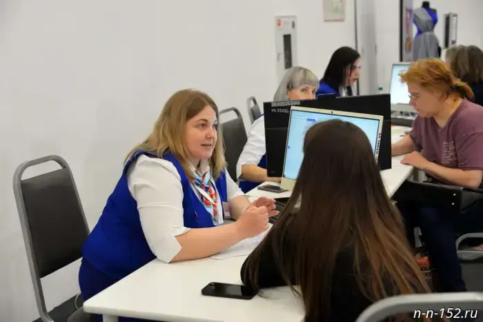 Over 8,000 residents of Nizhny Novgorod benefited from government support for career guidance from January to June.