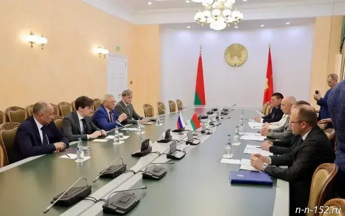 Yevgeny Lyulin met with Yuri Karaev, chairman of the Grodno Regional Executive Committee.