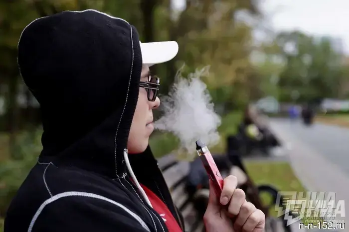 Врачи предупредили, что "попкорновая болезнь" может возникнуть даже после одного использования вейпа.