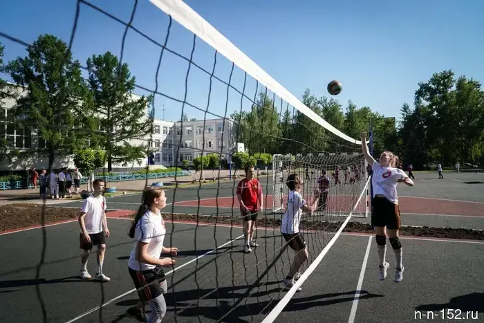 В школах Сормовского района открыли спортивные площадки в рамках проекта «Вам решать!»